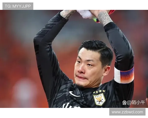 被球迷批评遭遇争议的足球球星精彩瞬间集锦