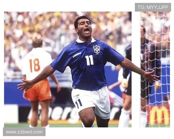 足球场上的8号传奇人物盘点与他们的辉煌足迹