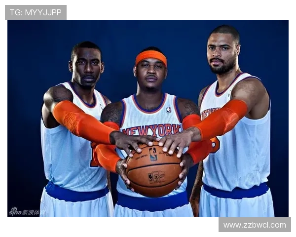 韩国足球球星与女爱豆携手亮相 引发粉丝热议与媒体关注